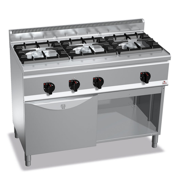 CUISINIÈRE À GAZ 3 FEUX EN LIGNE SUR FOUR À GAZ GN 1/1 - PROFONDEUR 60 cm