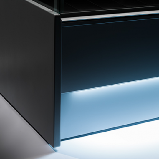 ÉCLAIRAGE LED INFÉRIEUR AVANT POUR VITRINE PORTHOS