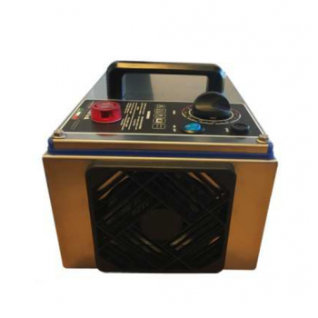 Générateur d'ozone portable pour la désinfection des environnements