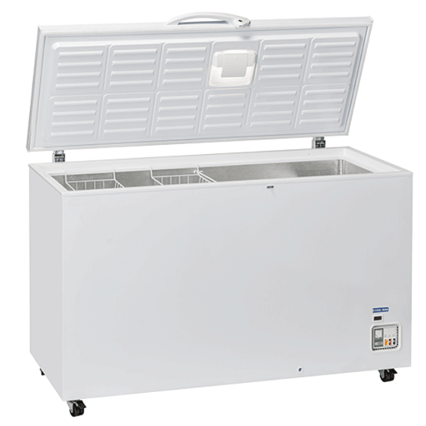 CONGELATORE A POZZETTO CON PORTA A BATTENTE 500 L | 155,5 x 70 x H.85 cm