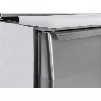 Saladette 3 porte con vetro curvo, mensola intermedia e piano porta bacinelle | 136,5 x 70 x 129,5 H cm