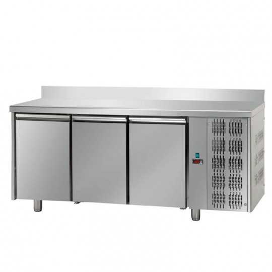 3 door counter fridge with backsplash depth 60 cm