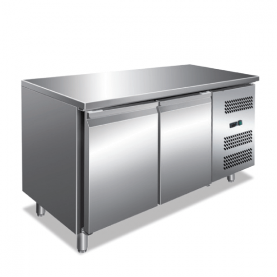 Tavolo refrigerato 2 porte +2°/+8° C | 136 x 70 x 85 cm